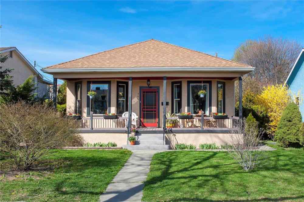 744 Sutherland Avenue, sold by Josh Miko