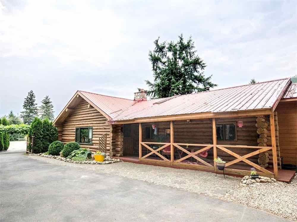 1941 18A Avenue SE, sold by Josh Miko
