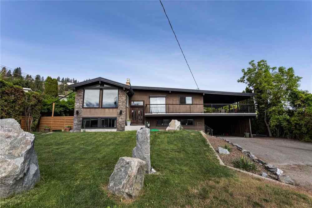 2677 Alice Road, sold by Josh Miko