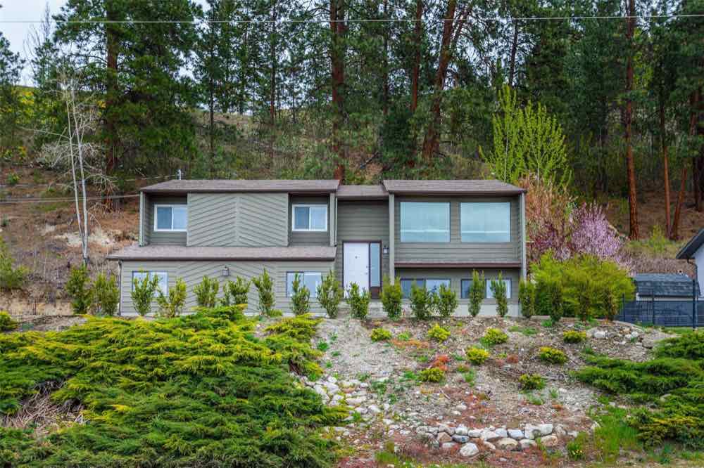1525 Hollywood Road S, sold by Josh Miko