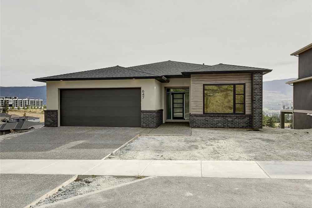 647 Acadia Street, sold by Josh Miko