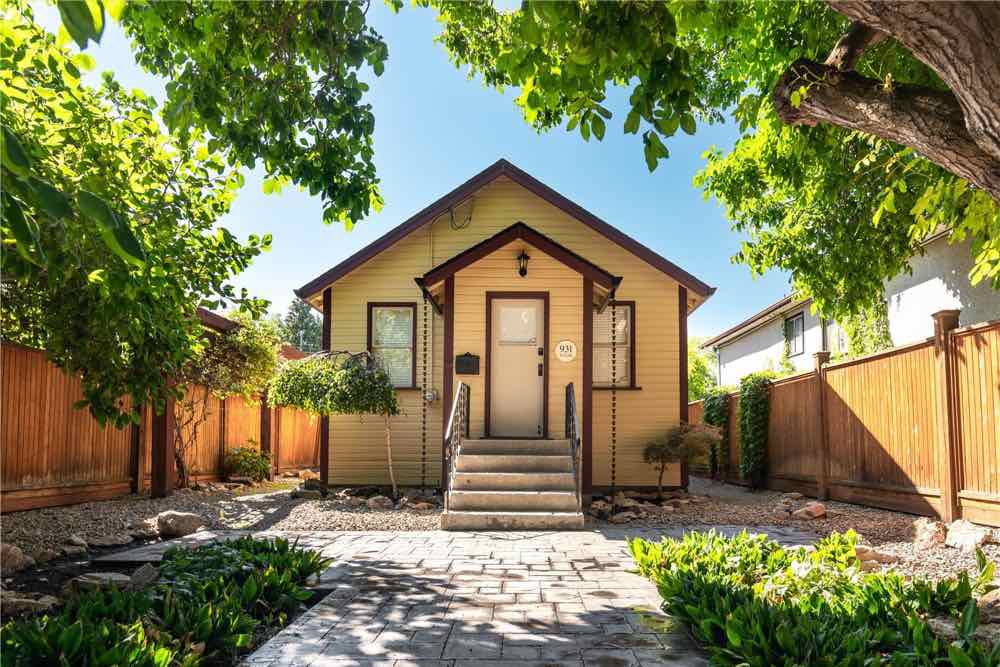 931 Fuller Avenue, sold by Josh Miko