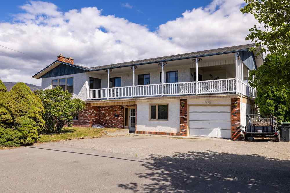 950 Stuart Road, sold by Josh Miko