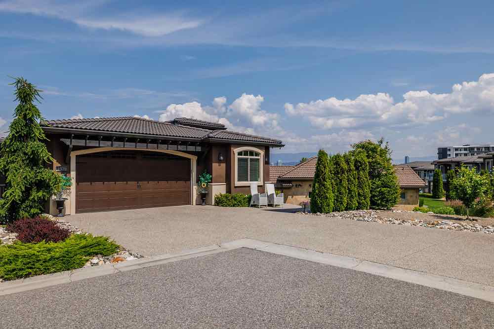1570 Lake Breeze Road, sold by Josh Miko
