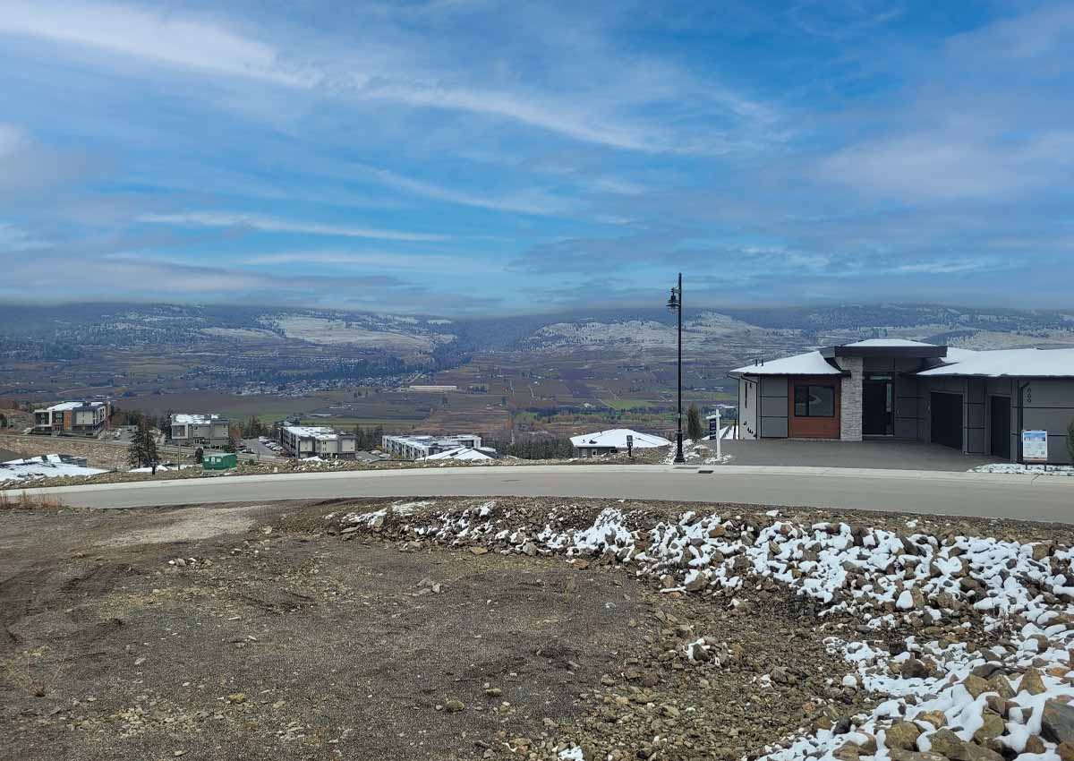 building lot with a view for sale in kelowna